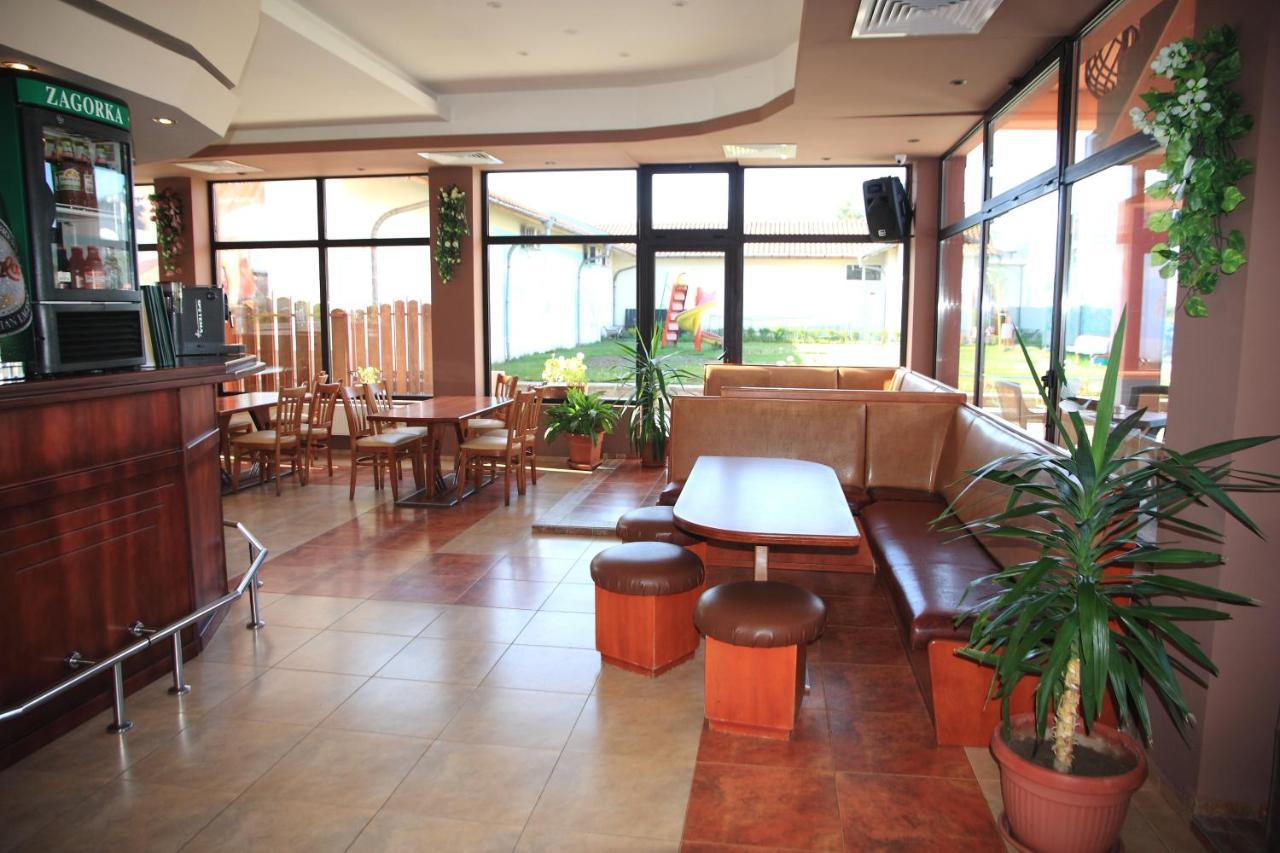 Hotel Grand Samokov Exteriör bild