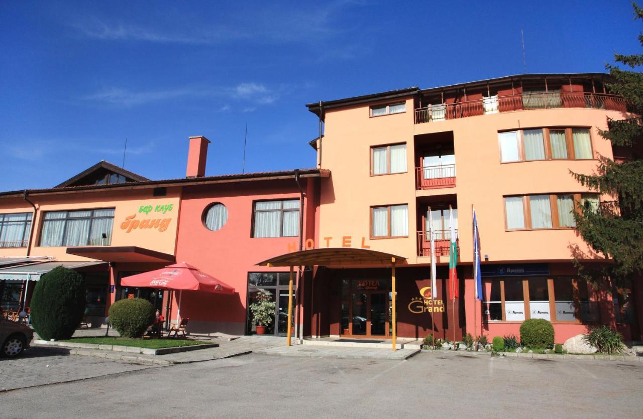 Hotel Grand Samokov Exteriör bild