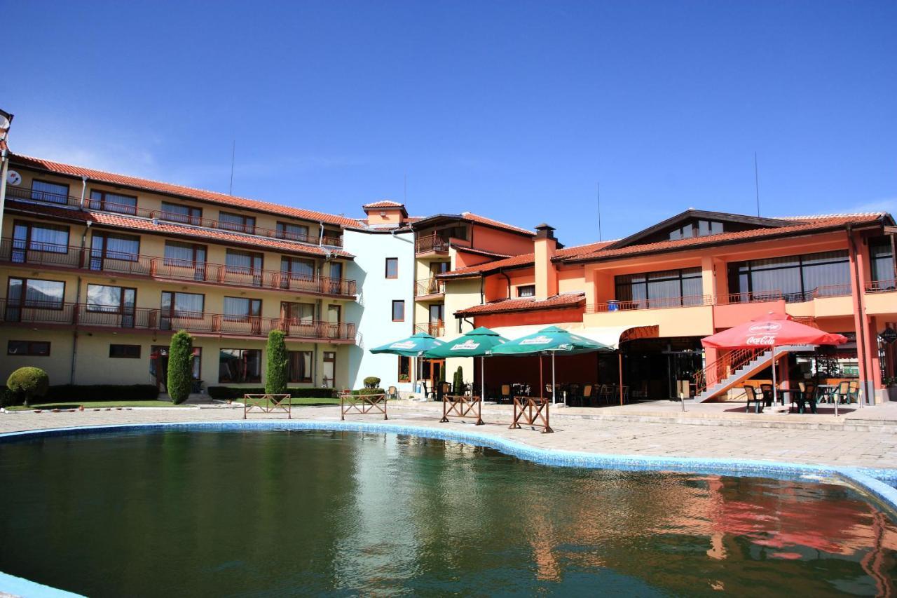 Hotel Grand Samokov Exteriör bild