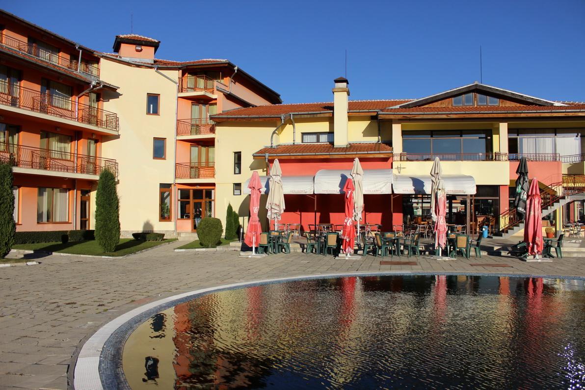 Hotel Grand Samokov Exteriör bild